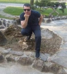 Kiril, 53 години , Хетеросексуален/а, Мъж, Basildon, United Kingdom