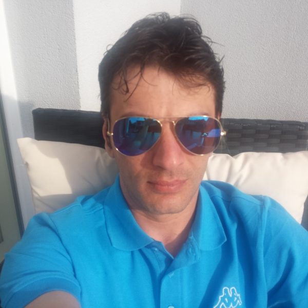 Denis85rs, 41 години , Хетеросексуален/а, Graz, Styria, Austria