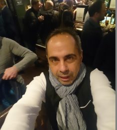 walt2015, 51 години , Хетеросексуален/а, Мъж, London, United Kingdom