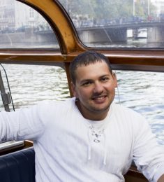 georgeos, 46 години , Хетеросексуален/а, Мъж, London, United Kingdom