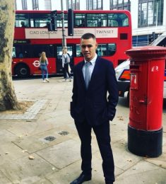 Yoan, 40 години , Хетеросексуален/а, Мъж, London, United Kingdom