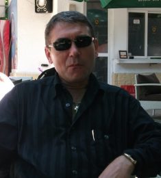Kris, 52 години , Хетеросексуален/а, Мъж, London, United Kingdom