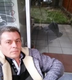 Lubo73, 53 години , Хетеросексуален/а, Мъж, Reading, United Kingdom