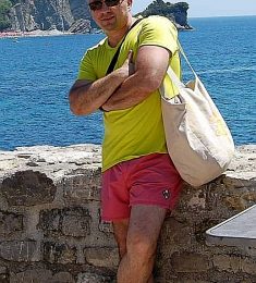 Goran, 56 години , Хетеросексуален/а, Мъж, London, United Kingdom