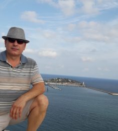 christoforski, 64 години , Хетеросексуален/а, Мъж, London, United Kingdom