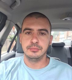 mihail85, 41 години , Хетеросексуален/а, Мъж, London, United Kingdom