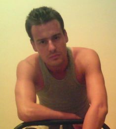 tishkata, 43 години , Хетеросексуален/а, Мъж, London, United Kingdom