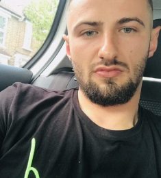 Ahmed Babucehv, 28 години , Хетеросексуален/а, Мъж, London, United Kingdom