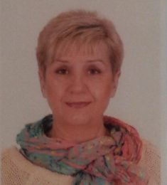 Pepi Abadzhieva, 64 години , Хетеросексуален/а, Жена, London, United Kingdom