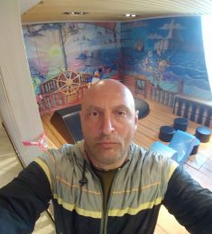 Atanas Shotev, 53 години , Хетеросексуален/а, Мъж, Ipswich, United Kingdom