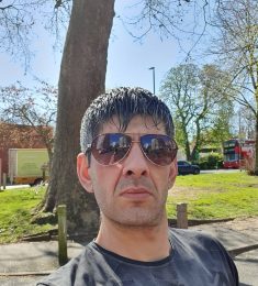 Stanislav, 41 години , Хетеросексуален/а, Мъж, London, United Kingdom