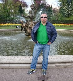 Joro, 57 години , Хетеросексуален/а, Мъж, London, United Kingdom