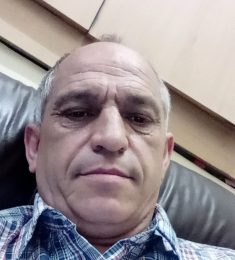Krasimir Manolov, 56 години , Хетеросексуален/а, Мъж, Pernik, Bulgaria