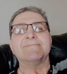 Veselin, 58 години , Хетеросексуален/а, Мъж, Birkenhead, United Kingdom
