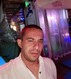 Pavel, 40 години , Хетеросексуален/а, Мъж, London, United Kingdom