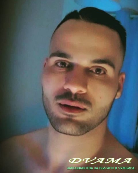 Atanas, 33 години , Хетеросексуален/а, Sliven, Sliven, България