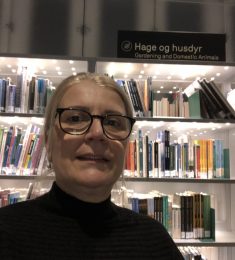 Nina, 59 години , Хетеросексуален/а, Жена, Bath, United Kingdom