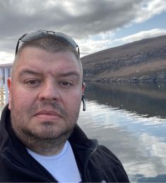 , 48 години , Хетеросексуален/а, Мъж, Livingston, United Kingdom