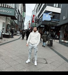 Asko, 28 години , Хетеросексуален/а, Мъж, Ruse, Bulgaria