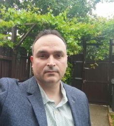 Nikolay, 49 години , Хетеросексуален/а, Мъж, Luton, United Kingdom
