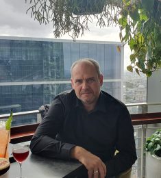 , 50 години , Хетеросексуален/а, Мъж, London, United Kingdom