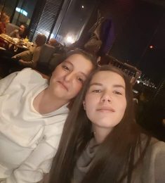 Sabrina, 32 години , Хетеросексуален/а, Жена, Sofia, Bulgaria