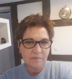 Iliana, 67 години , Хетеросексуален/а, Жена, Strasbourg, France